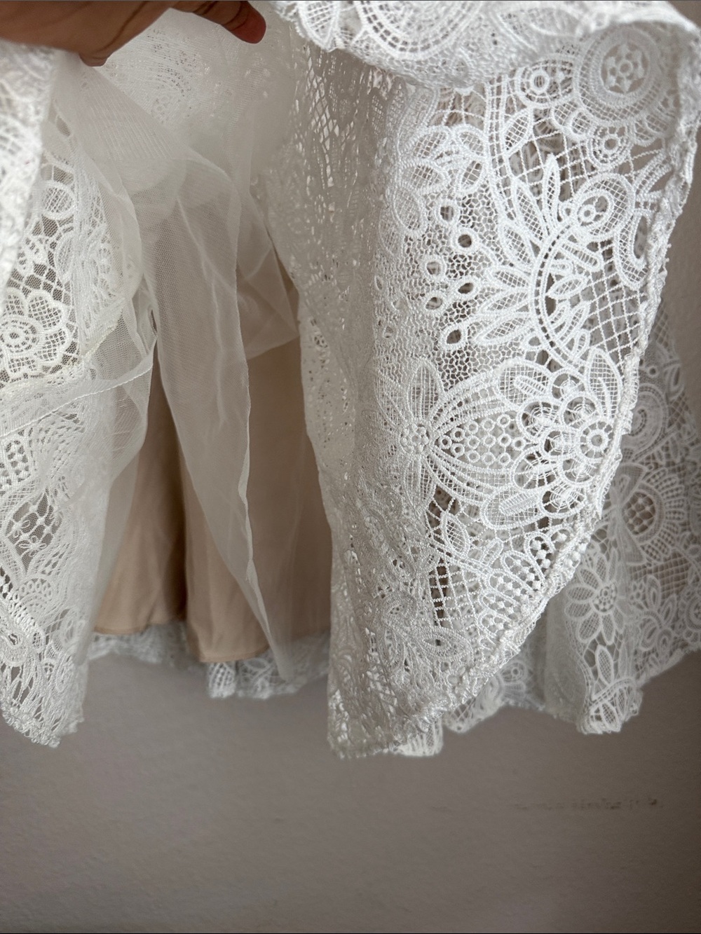 Azazie atelier luxe line White Strapless Lace Sweetheart Mini Dress 12 - Picture 4 of 13